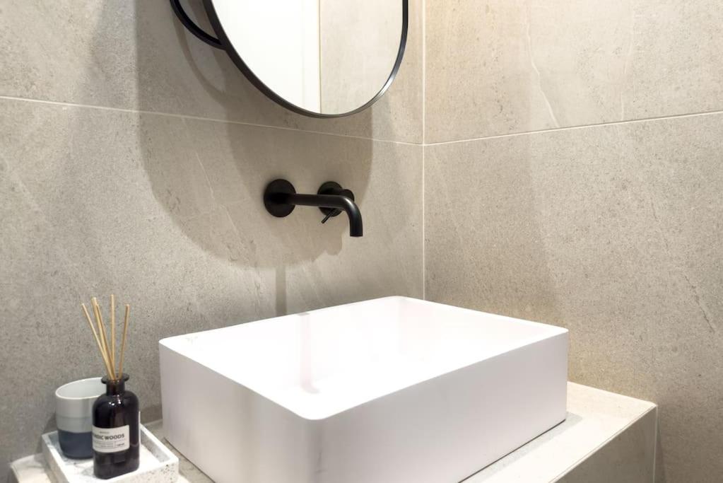 Athenian Luxe & Cozy Studio Екстер'єр фото