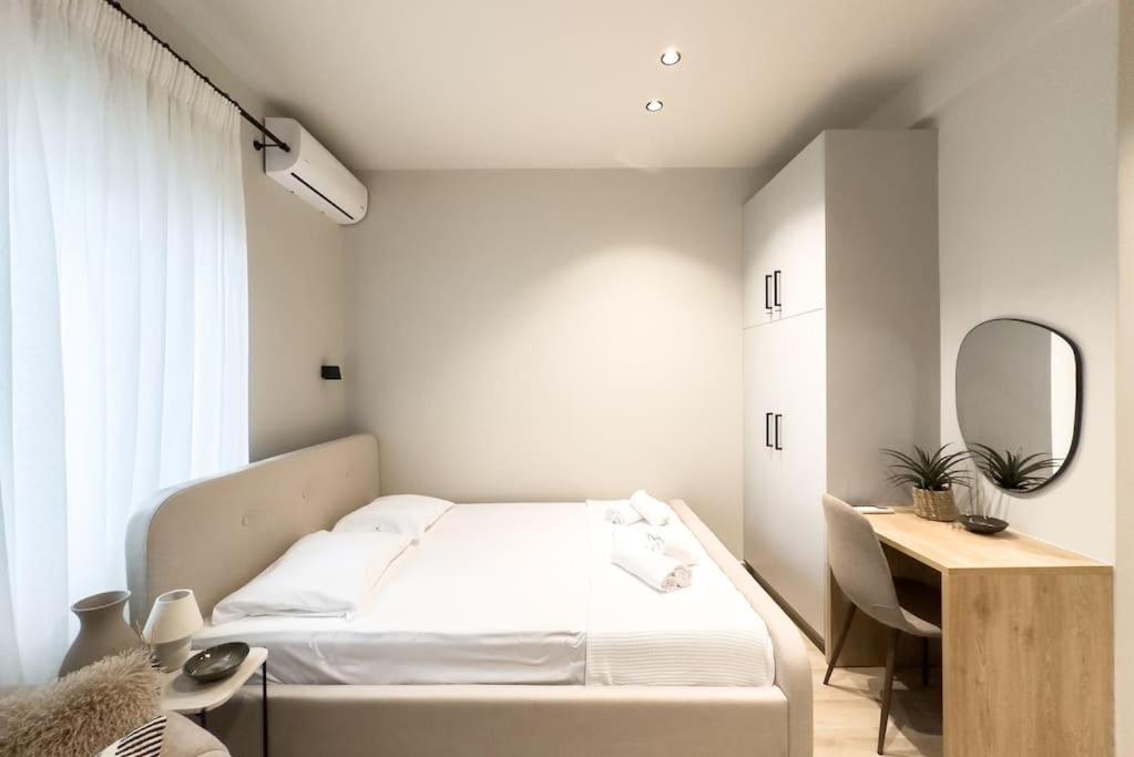 Athenian Luxe & Cozy Studio Екстер'єр фото